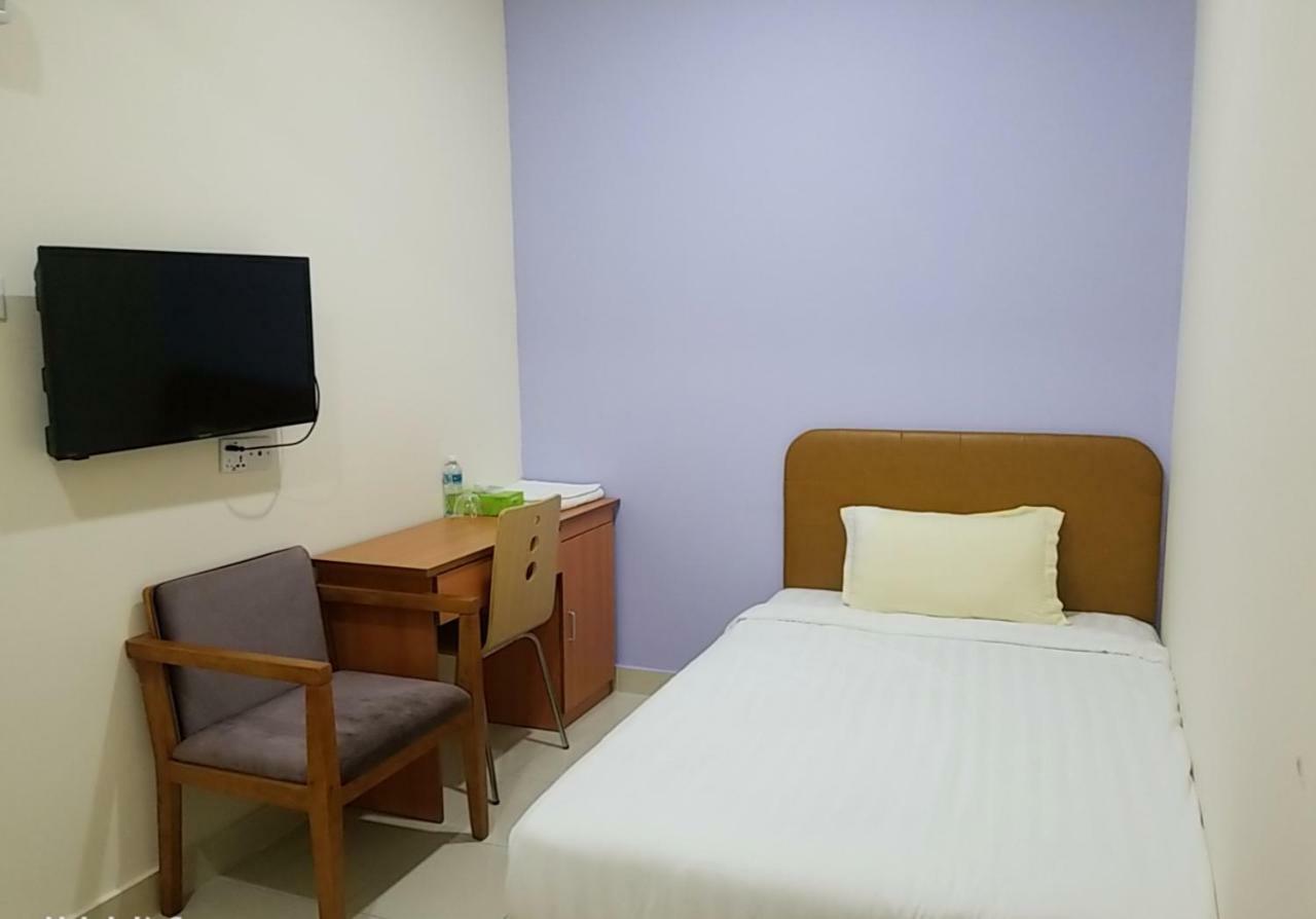 Hotel 126 Sepang Exterior photo